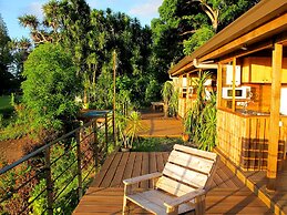 Bounty Lodge