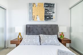 Stallion Suites Opp CN Tower & Scotiabank Arena