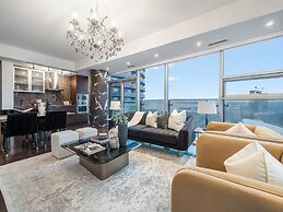 Stallion Suites Opp CN Tower & Scotiabank Arena