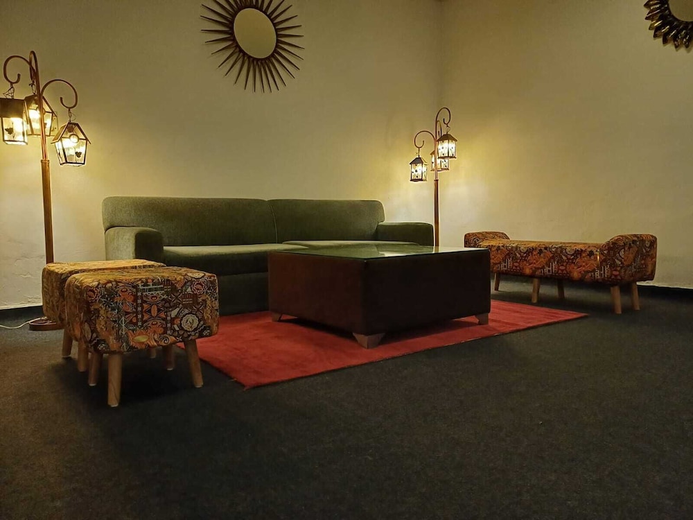 Live Inn Hotel sector 45