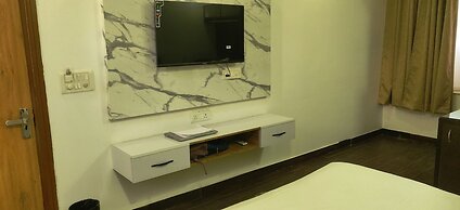 Live Inn Hotel sector 45