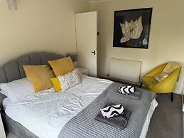 Bungalow by the Sea