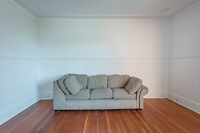 Beautiful 6BR Apt Near Olympic Stadium