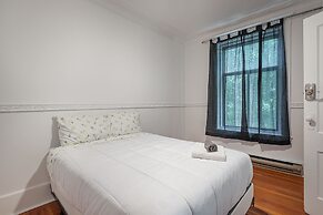 Beautiful 6BR Apt Near Olympic Stadium
