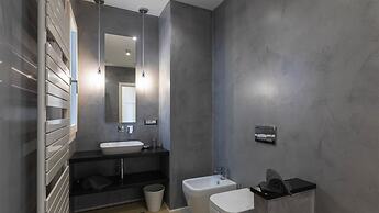 Luxury Apartment in Modern Villa Unit 1