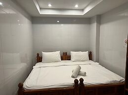 Patong Dynasty Royal Hotel