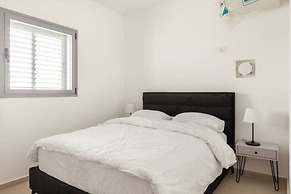 Luxury 3BR 32 Floor SeaView