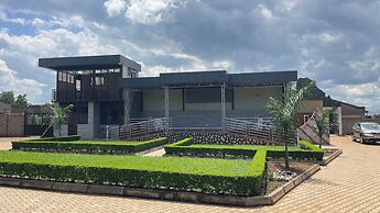 Hotel Deposh Tororo