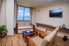 Hotel Fewa Camp
