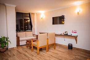 Hotel Fewa Camp