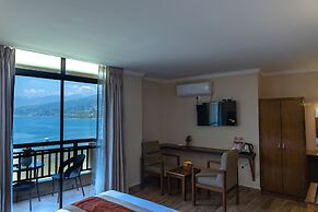 Hotel Fewa Camp