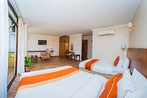 Hotel Fewa Camp