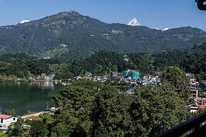Hotel Fewa Camp