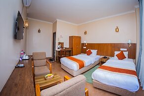 Hotel Fewa Camp