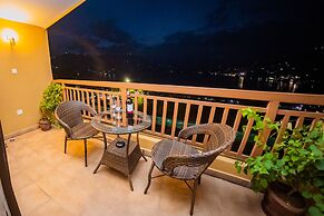 Hotel Fewa Camp