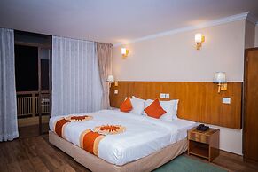 Hotel Fewa Camp