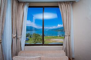 Hotel Fewa Camp