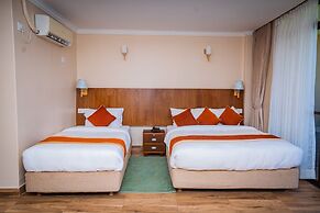 Hotel Fewa Camp