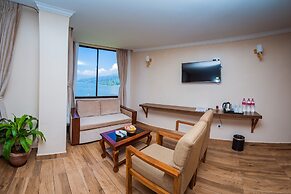 Hotel Fewa Camp