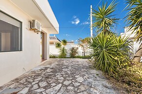 2753 Villa Evelin by Barbarhouse