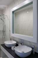 100 Boutique Living