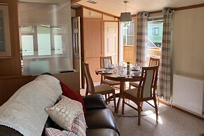 Static Caravan 2 Bedrooms - Sleeps 4