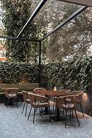 Boutique Hotel OLOM