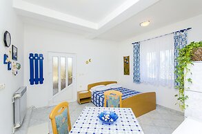 Apartments Mario