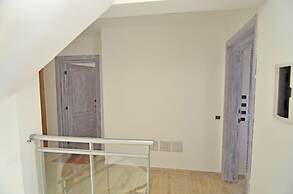Beach Front Apartment No01