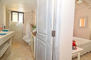 Beach Front Apartment No01