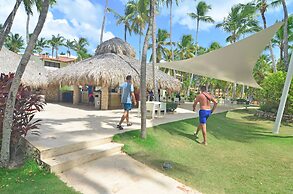 Beach Front Apartment No01