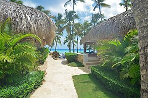 Beach Front Apartment No01