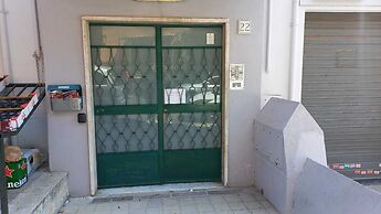 Studio Near Alessandrino Metro C