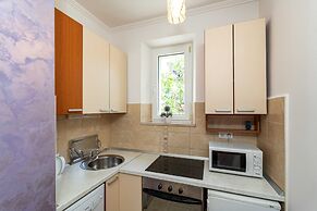 Apartments & Room Frane