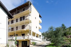 Apartments Dalmatin