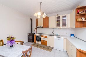 Apartments Villa Molunat 1