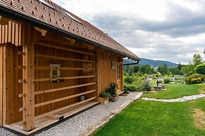 Cottage Happiness With Sauna and Natural Pool