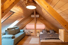 Cottage Happiness With Sauna and Natural Pool