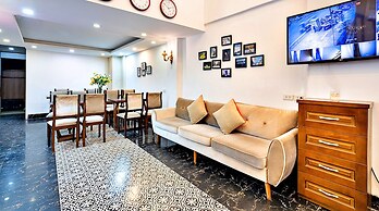 S79 Ami Hotel