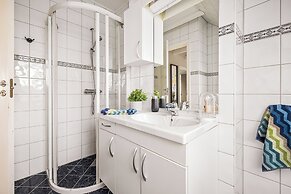 Rosen Apartment