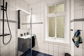 Rosen Apartment