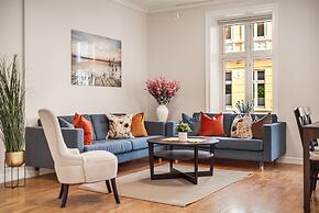Rosen Apartment