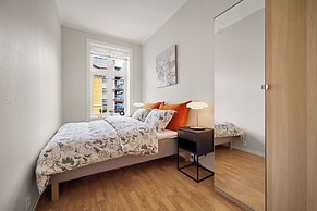 Rosen Apartment