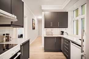Rosen Apartment
