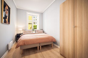 Rosen Apartment