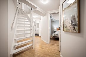 Rosen Apartment