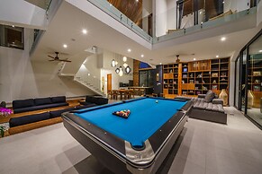 Villa Satiya