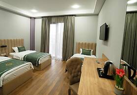 DADIANI Inn