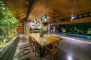 Love Supreme Villa by Betterplace