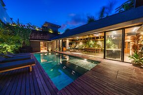 Love Supreme Villa by Betterplace